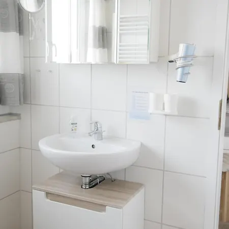 Kuhn Gbr - Whg 3 - De Luette * Хайлигенхафен